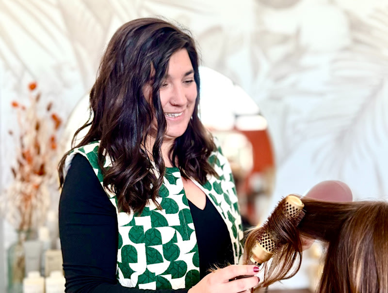 Laure, coiffeuse chez Symbioz